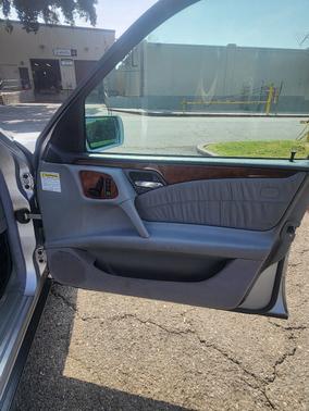 Gray 1999 Mercedes-Benz E-Class E300 Turbodiesel