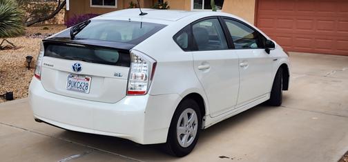 2010 Toyota Prius II