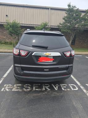 Gray 2016 Chevrolet Traverse 1LT