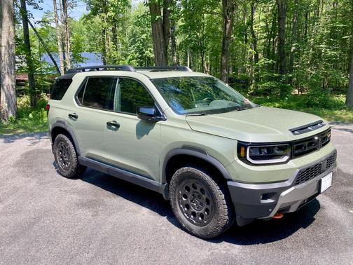 Green 2026 Honda Passport TrailSport Elite Blackout