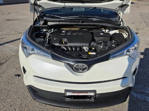 2019 Toyota C-HR XLE