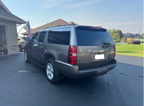 2011 Chevrolet Suburban 1500 LTZ