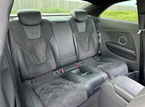 2011 Audi S5 4.2 Premium Plus