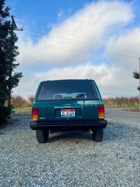 1995 Jeep Cherokee Sport