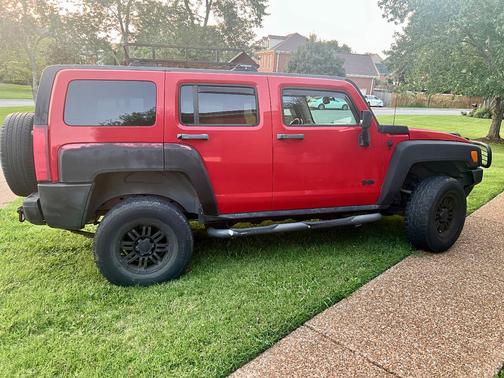 Red 2007 Hummer H3 Base