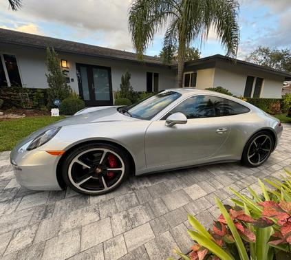 2015 Porsche 911 911 Carrera 4S
