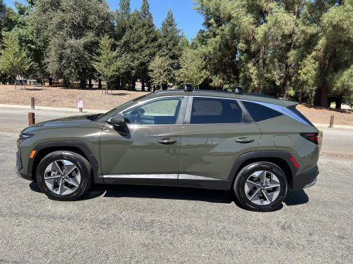 2025 Hyundai TUCSON SEL