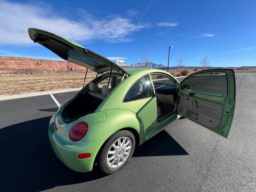 2004 Volkswagen New Beetle GLS TDI