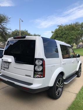 2015 Land Rover LR4 Lux