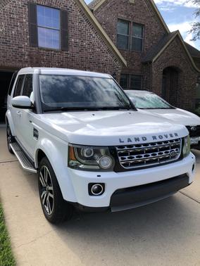2015 Land Rover LR4 Lux