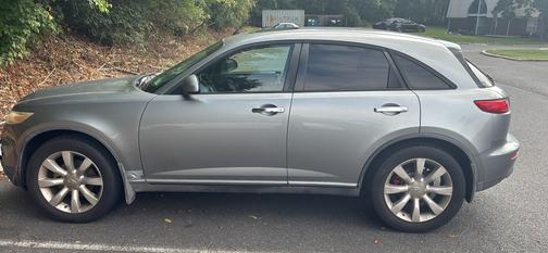 2003 INFINITI FX35 Base
