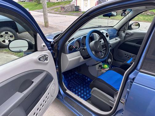 Blue 2007 Chrysler PT Cruiser Base