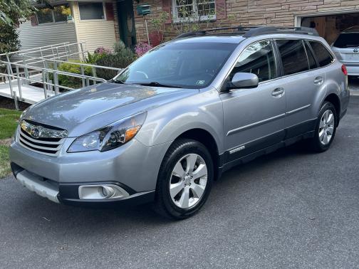 2011 Subaru Outback 3.6 R Limited