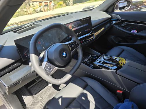 Gray 2025 BMW 530 i