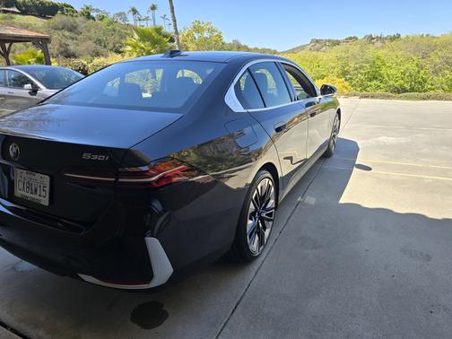 Gray 2025 BMW 530 i