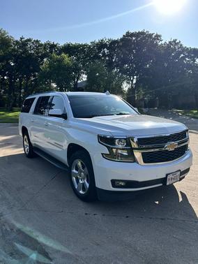 2016 Chevrolet Suburban LT