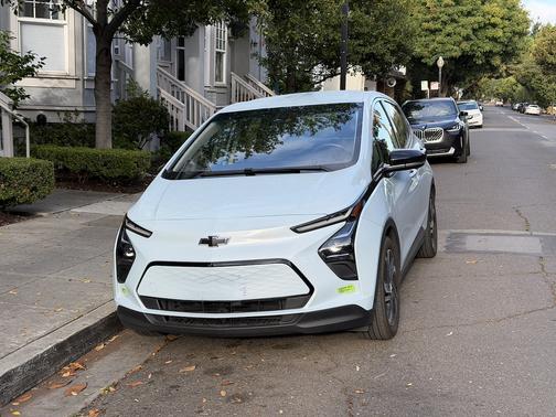 2023 Chevrolet Bolt EV 2LT