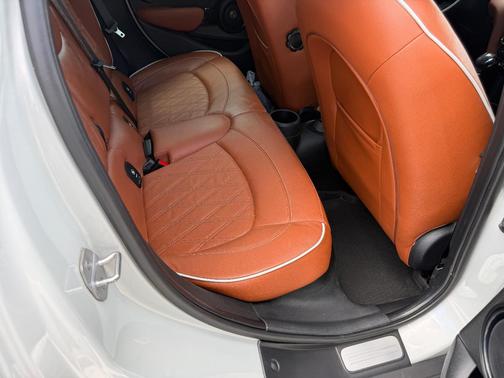 White 2019 MINI Hardtop Cooper S