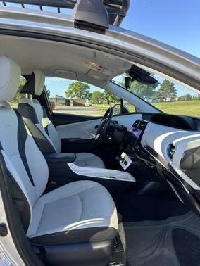2017 Toyota Prius Four