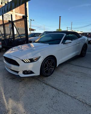 2017 Ford Mustang EcoBoost Premium