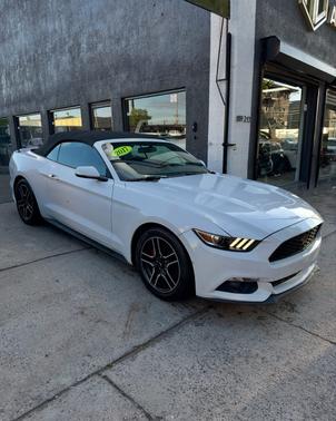 2017 Ford Mustang EcoBoost Premium