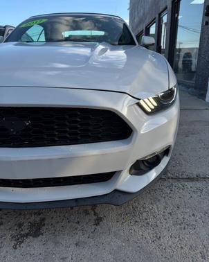 2017 Ford Mustang EcoBoost Premium