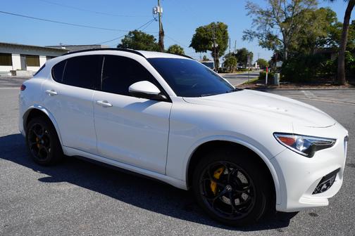 2018 Alfa Romeo Stelvio Quadrifoglio