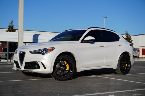 2018 Alfa Romeo Stelvio Quadrifoglio