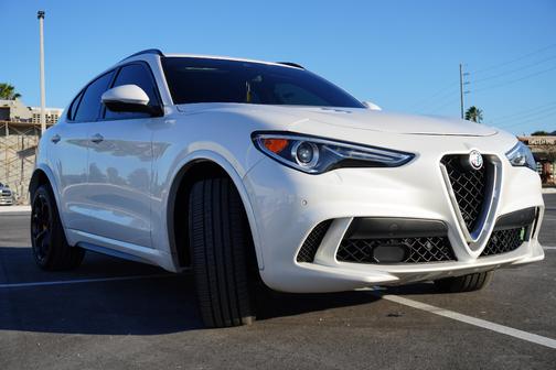 2018 Alfa Romeo Stelvio Quadrifoglio