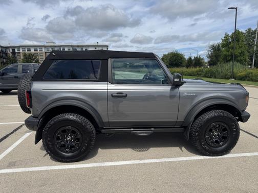2022 Ford Bronco Badlands Advanced