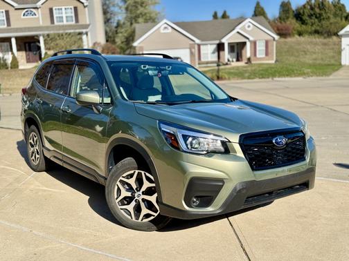 2020 Subaru Forester Premium
