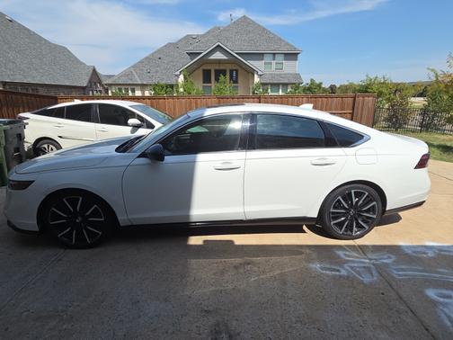 White 2024 Honda Accord Hybrid Touring
