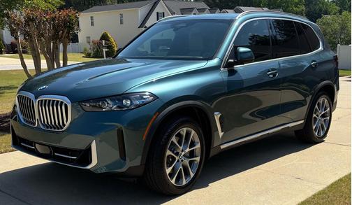 Green 2026 BMW X5 xDrive40i
