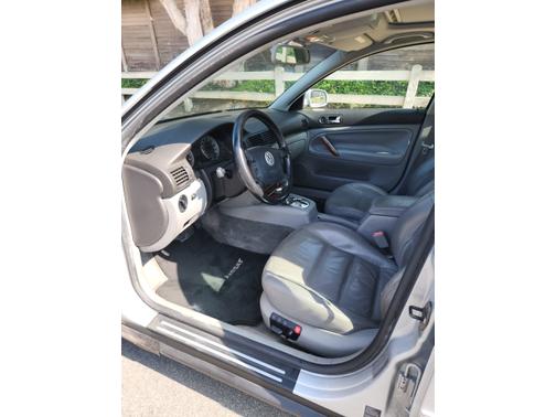 2003 Volkswagen Passat GLX V6