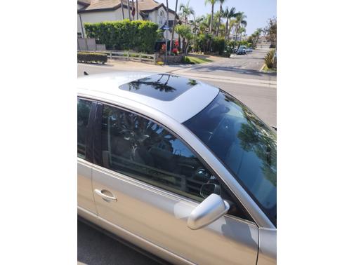 2003 Volkswagen Passat GLX V6