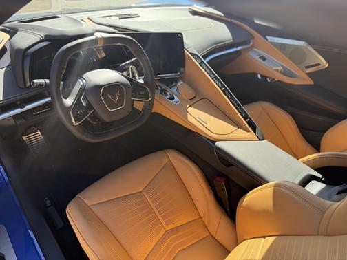 2023 Chevrolet Corvette Stingray w/2LT