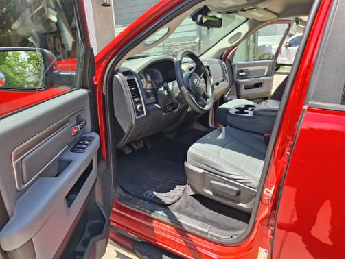 2015 RAM 1500 SLT