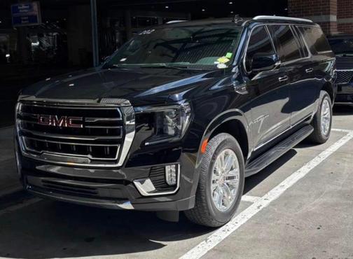 Black 2024 GMC Yukon XL SLT