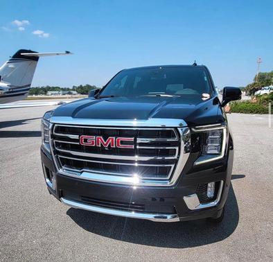 Black 2024 GMC Yukon XL SLT