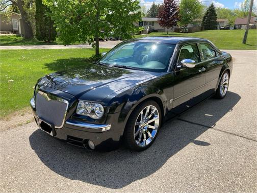 2007 Chrysler 300C Base