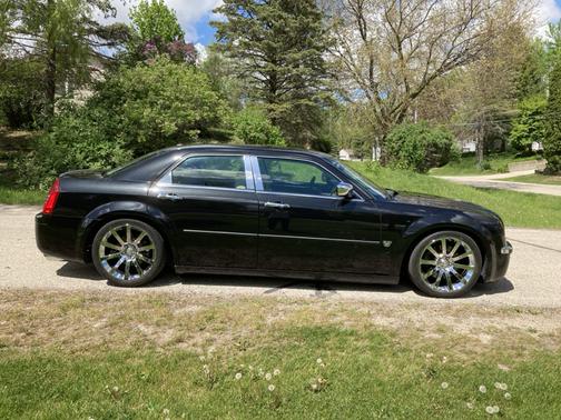 2007 Chrysler 300C Base