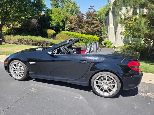Black 2006 Mercedes-Benz SLK-Class SLK55 AMG Roadster