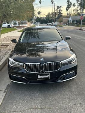 2016 BMW 740 i