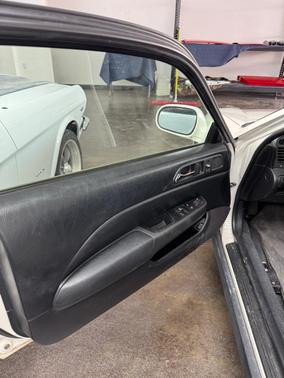 White 2000 Honda Prelude Base