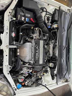 White 2000 Honda Prelude Base