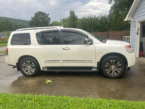 2015 Nissan Armada SL