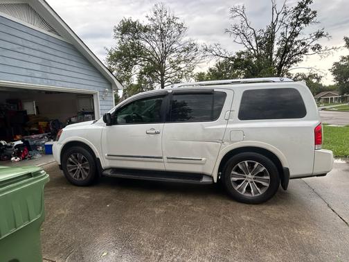 2015 Nissan Armada SL