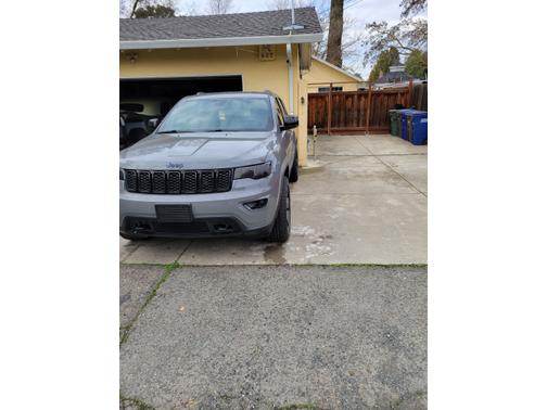 2019 Jeep Grand Cherokee Upland
