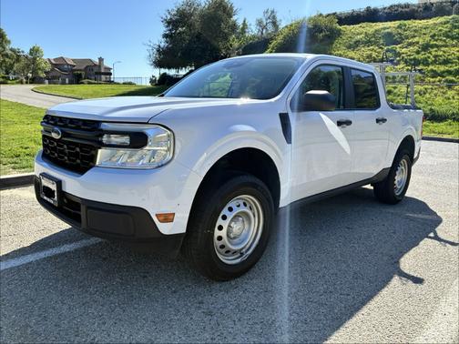 2022 Ford Maverick XL