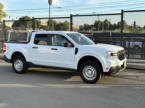 2022 Ford Maverick XL